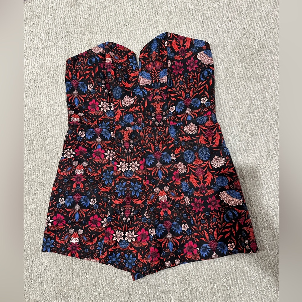 H&M Conscious Strapless Floral Romper, size 8